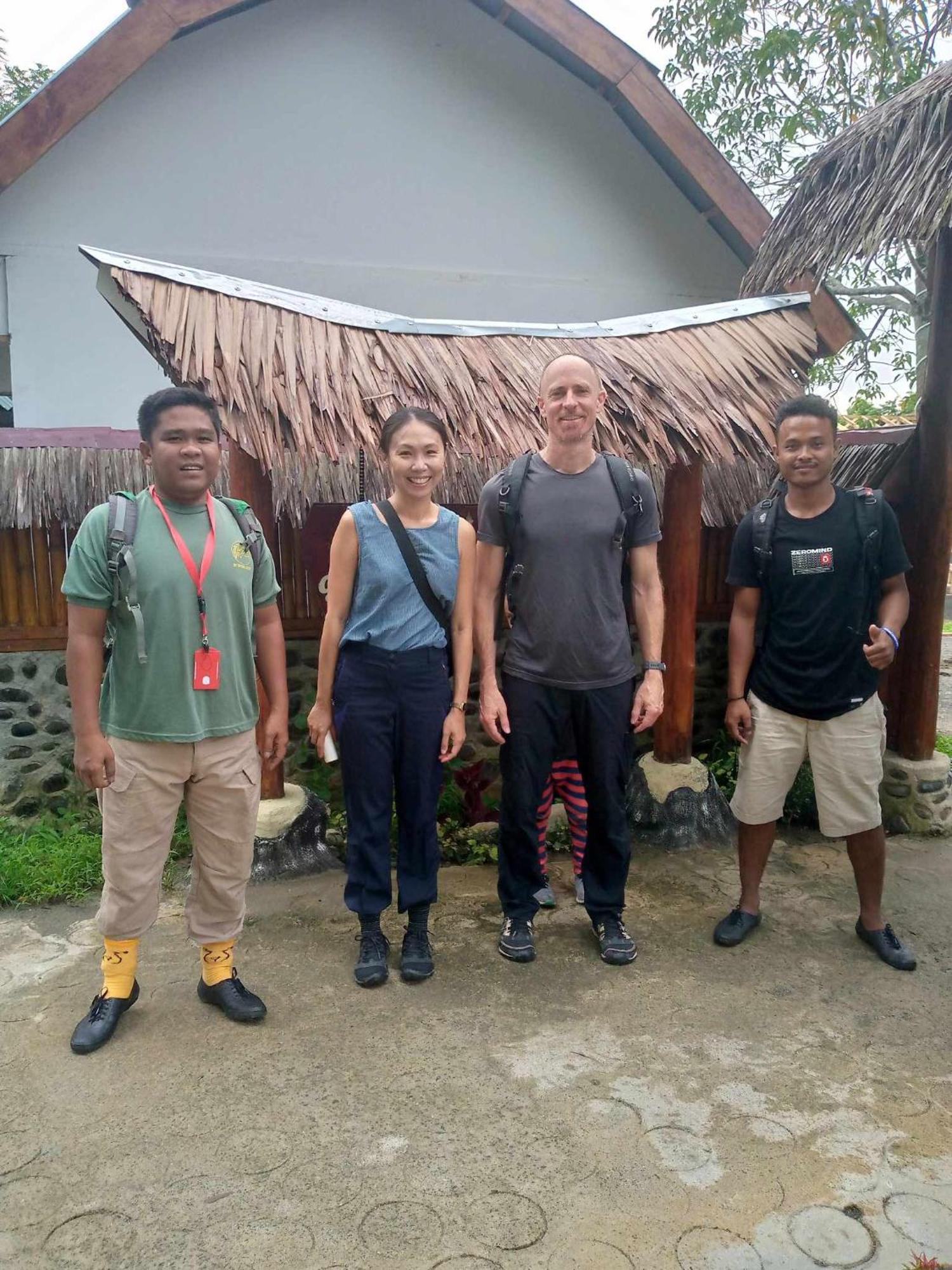 Asim Paris Guesthouse & Jungle Trekking Bukit Lawang Exterior photo