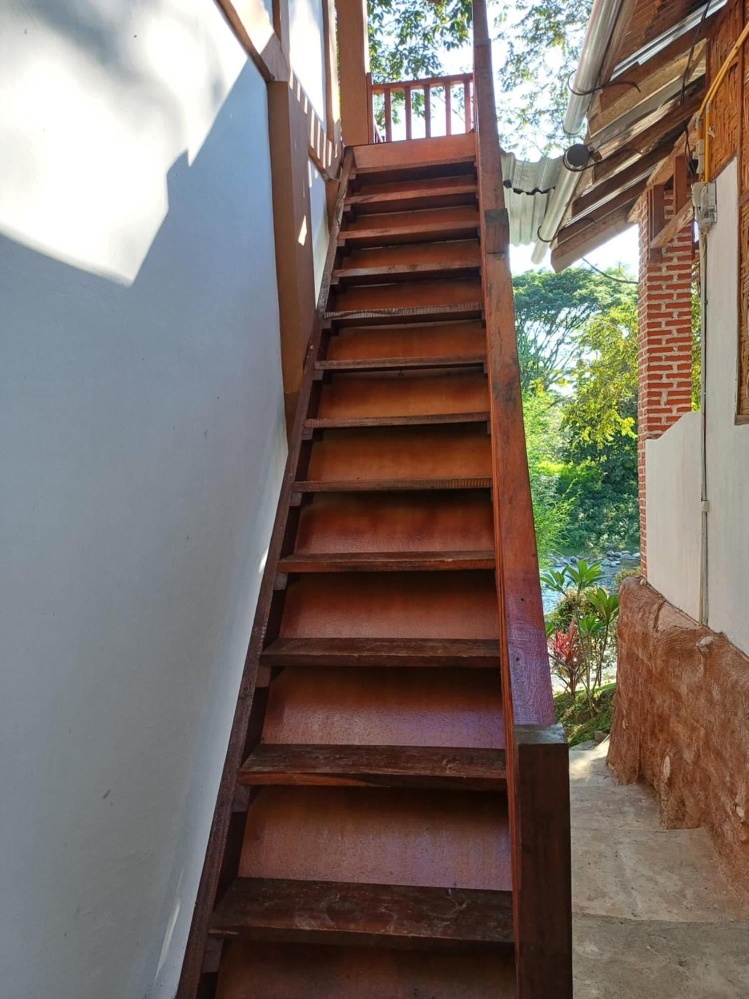 Asim Paris Guesthouse & Jungle Trekking Bukit Lawang Exterior photo